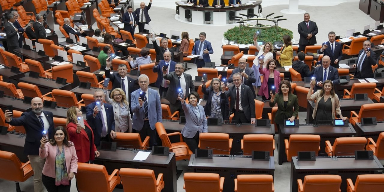 Öğretmenlik Mesleği Kanunu Teklifi TBMM Genel Kurulunda (2)