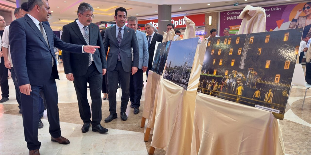 Osmaniye'de "15 Temmuz Fotoğraf Sergisi" açıldı