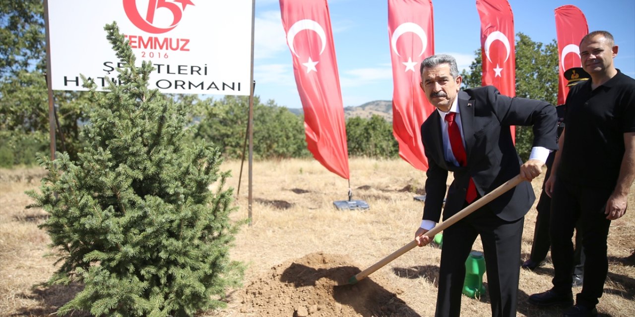 Trakya'da 15 Temmuz Demokrasi ve Milli Birlik Günü dolayısıyla şehitlikler ziyaret edildi