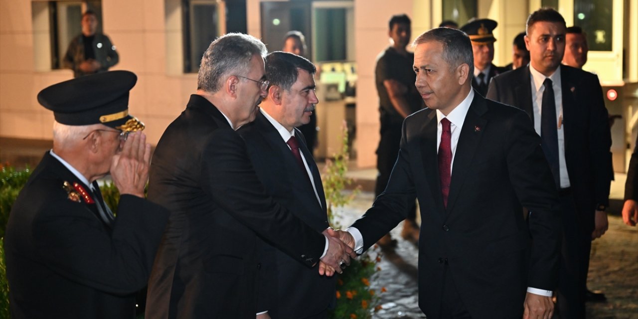 İçişleri Bakanı Yerlikaya Ankara Emniyet Müdürlüğündeki 15 Temmuz anma programına katıldı: