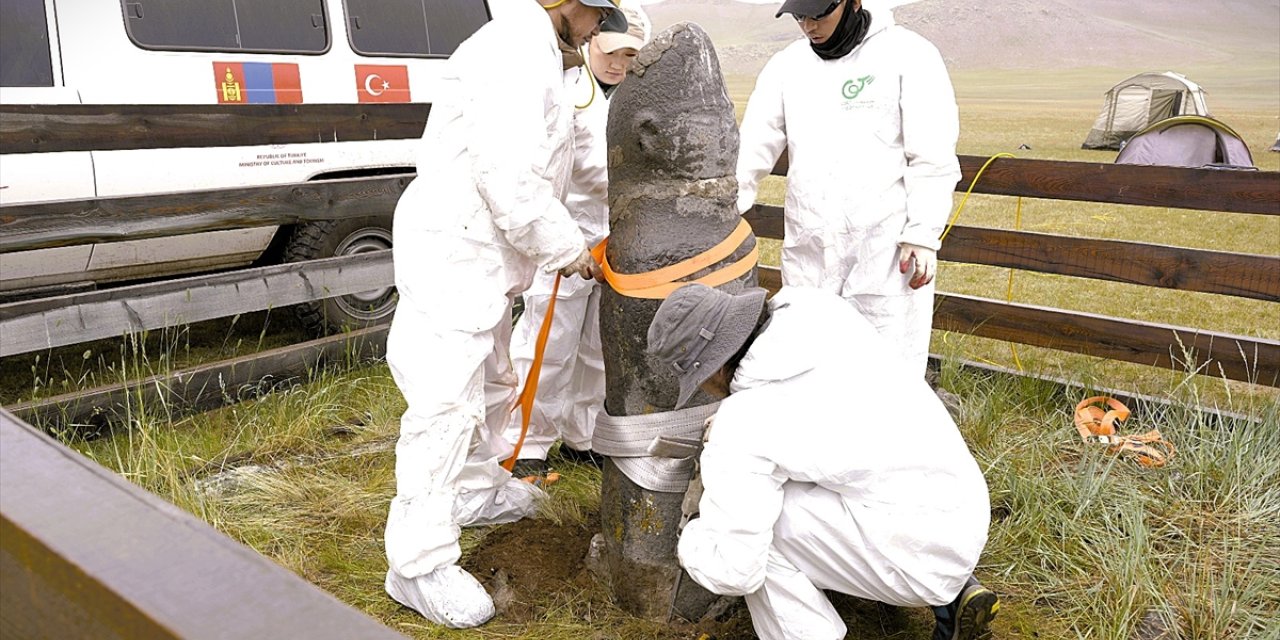 Moğolistan'da Göktürk dönemine ait eserler TİKA'nın desteğiyle restore edildi