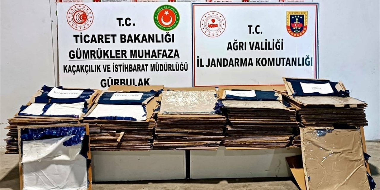 Ağrı'da 276 kilogram uyuşturucu ele geçirilmesiyle ilgili 3 zanlı tutuklandı