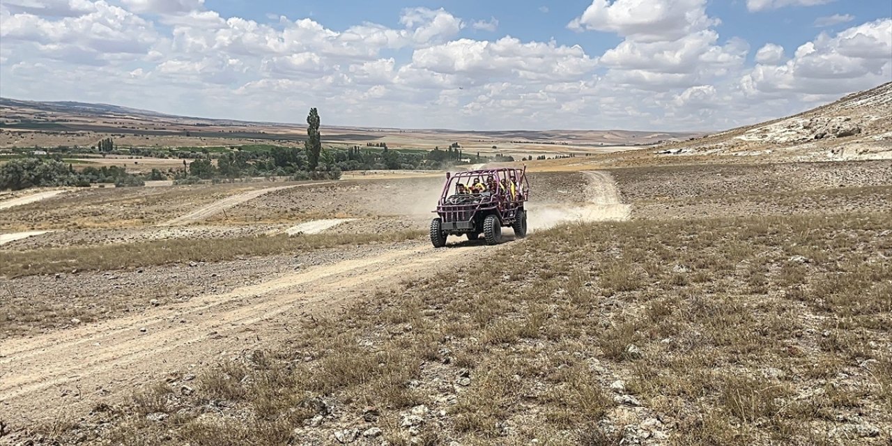 Kapadokya’da turistlere Bayramhacılı Barajı gölünde alternatif aktiviteler sunuluyor