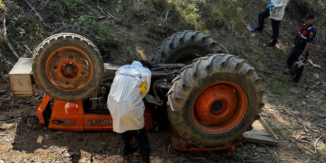 Kütahya'da devrilen traktörün sürücüsü öldü