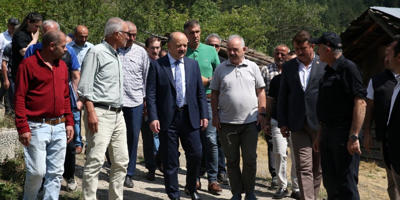 Kastamonu'da yangınların önüne geçmek amacıyla köylerde eğitimler sürüyor