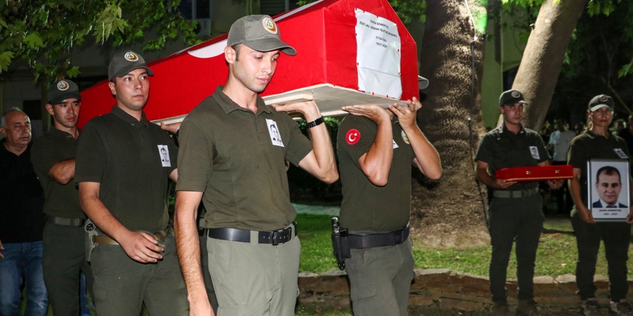 İzmir'deki orman yangınında şehit olan Orman İşletme Müdürü Dönertaş için tören düzenlendi