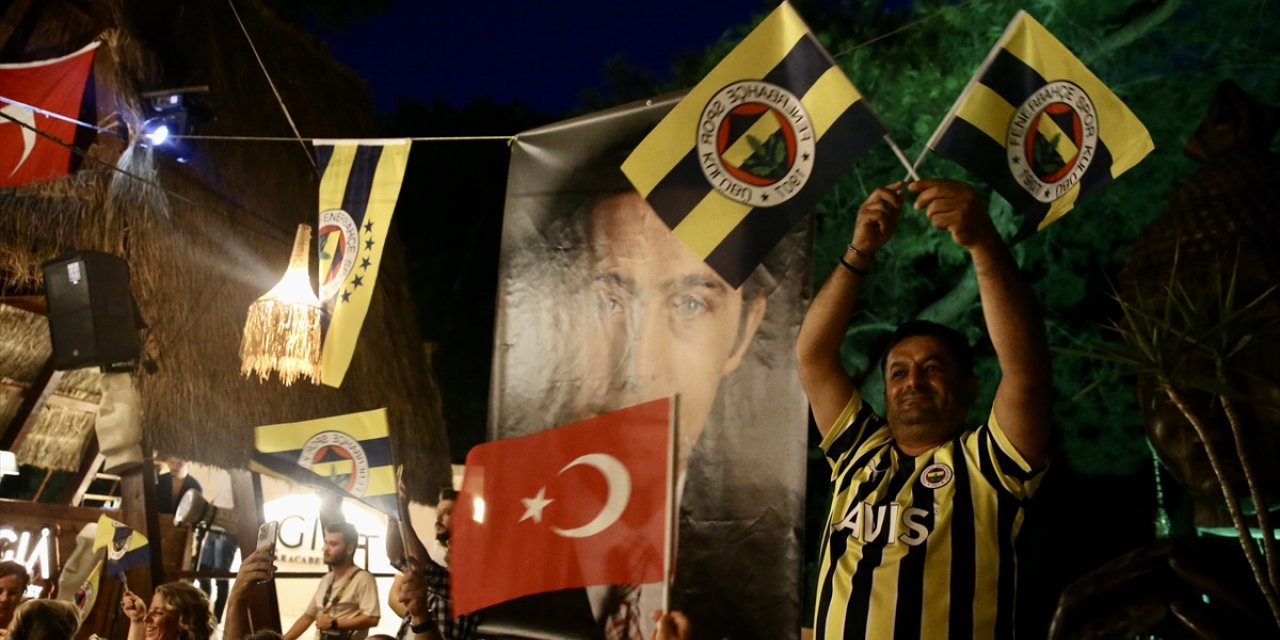 Fenerbahçe Kulübü Başkanı Koç, Bodrum'da "19.07 Dünya Fenerbahçeliler Günü" etkinliğinde konuştu: