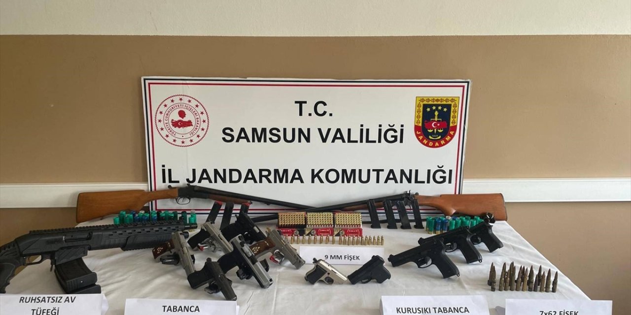 Samsun'da silah kaçakçılığı operasyonunda 9 kişi yakalandı