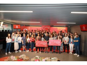 Genç tasarımcılar "Vodafone Yanımda" için yarıştı