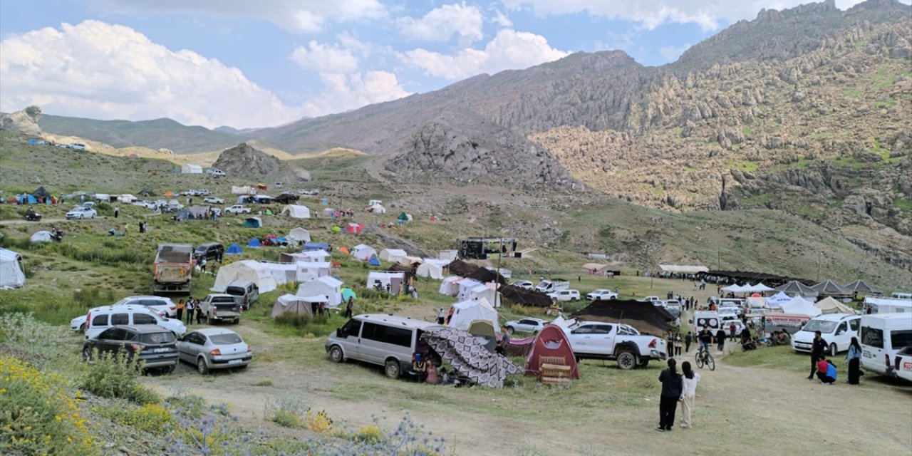 Şırnak'ta "Geleneksel Kuzu Kırpma Kültür ve Yayla Festivali" etkinliklerle sürüyor