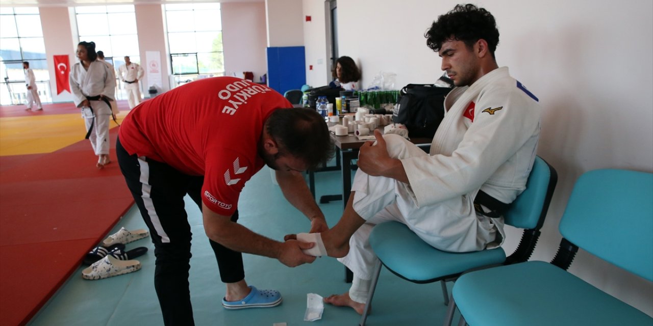 Olimpiyat yolunda Judo Milli Takımı'nın sağlığı onlara emanet