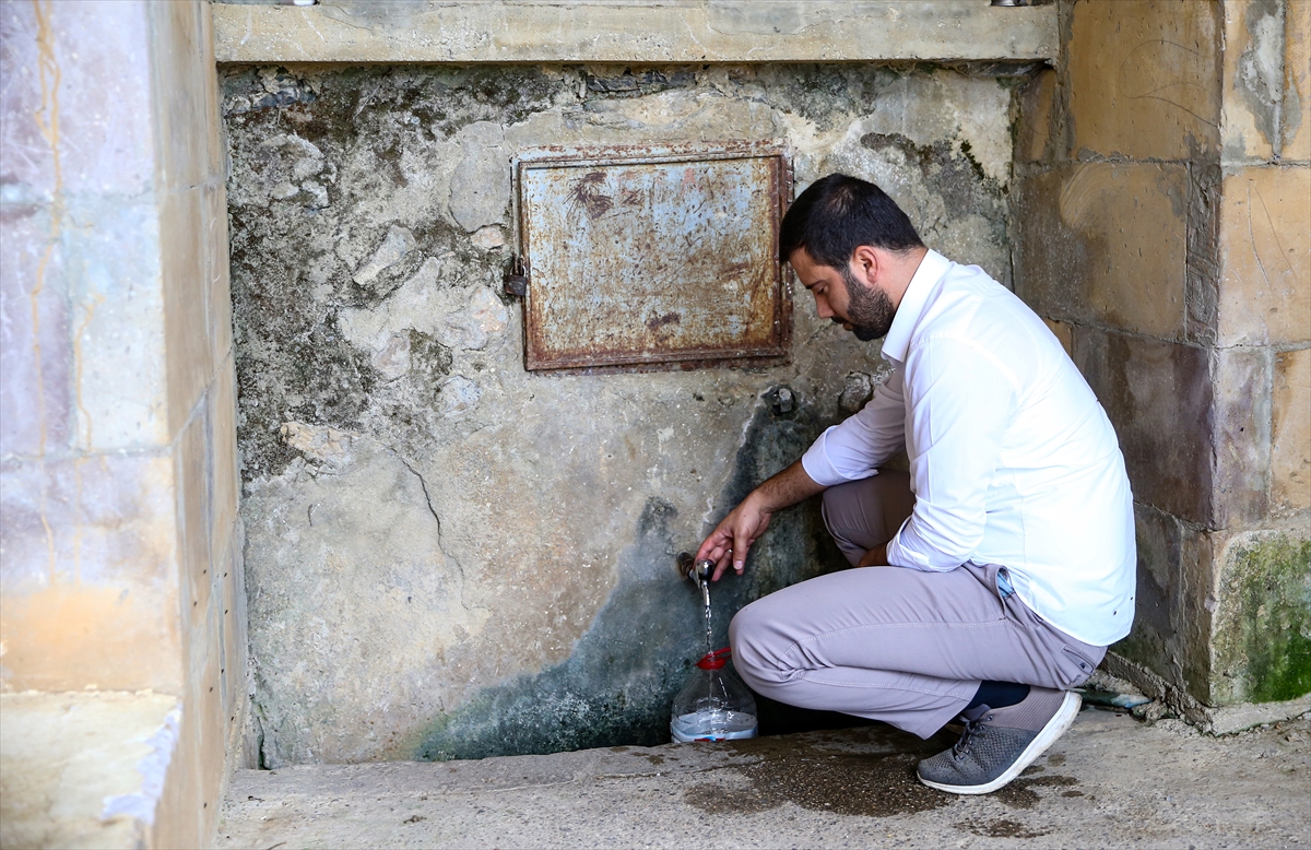 Adana'da görev yapan genç imam mahallesini güzelleştiriyor