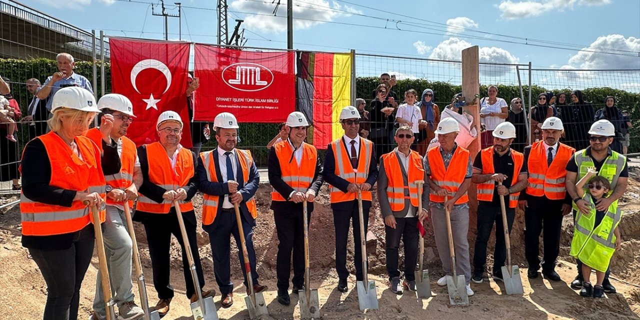 Almanya'da Graben-Neudorf Yeni Cami’nin temeli atıldı