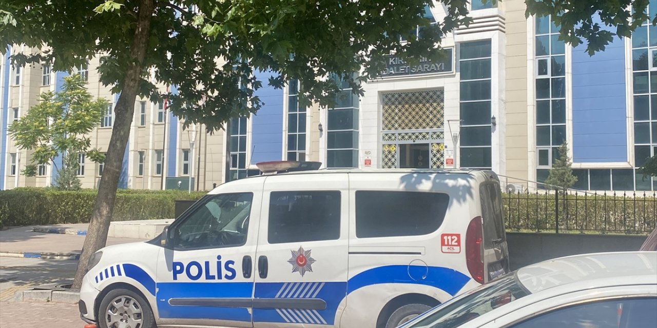 Kırşehir'de tartıştığı kişiyi öldürdüğü iddiasıyla yakalanan zanlı tutuklandı