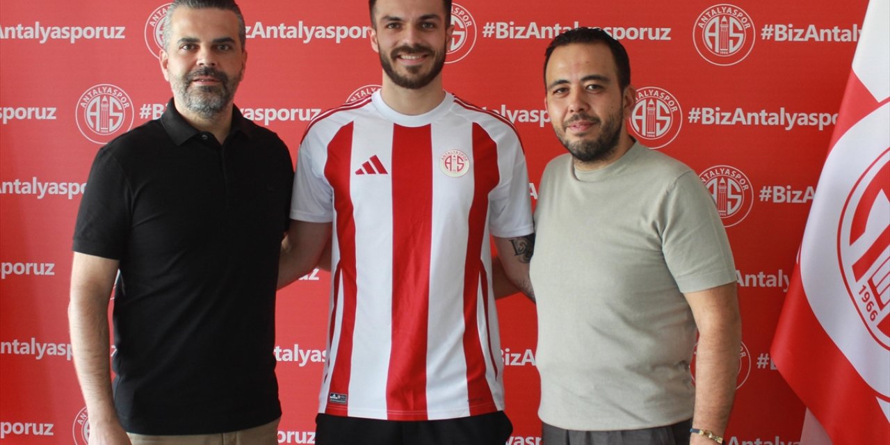 Antalyaspor, kaleci Abdullah Yiğiter'i transfer etti