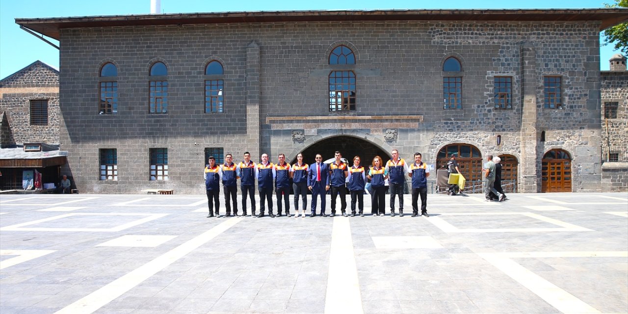 Diyarbakır'da "Turizm polisi" göreve başladı