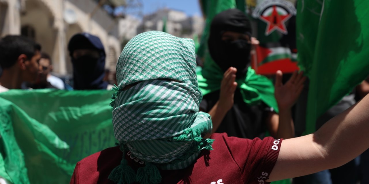 Hamas lideri Heniyye'ye düzenlenen suikast, işgal altındaki Batı Şeria'da protesto edildi