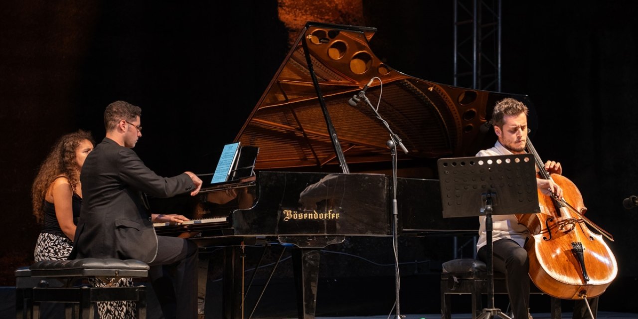 21. Gümüşlük Müzik Festivali kapsamında Poyraz Baltacıgil ve Cem Esen'den konser