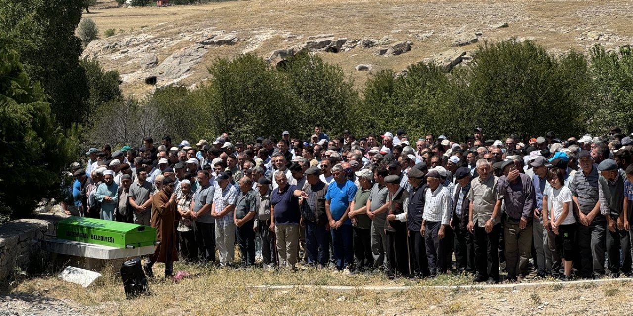 Afyonkarahisar'da biyogaz tesisinde gazdan etkilenen 1 işçi hayatını kaybetti