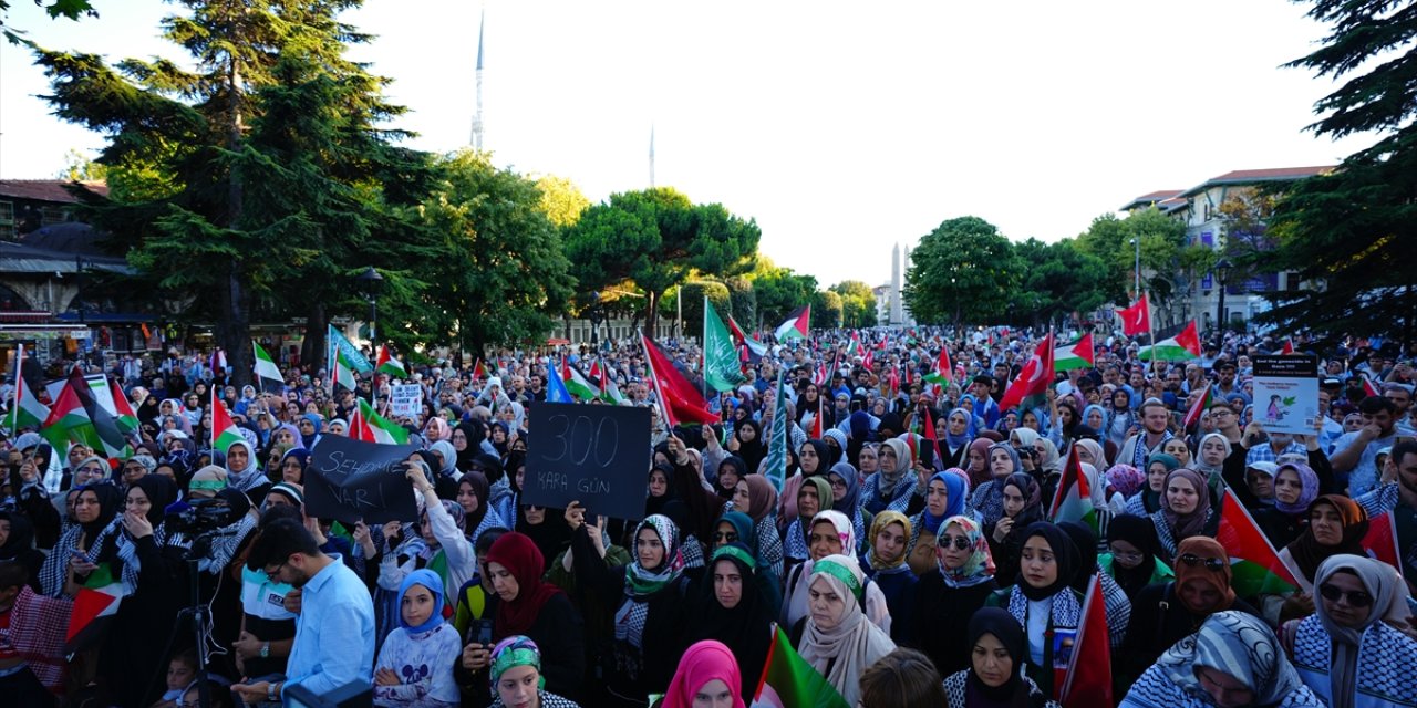 Filistin İnisiyatifi, Gazze'de 300 gündür katliam yapan İsrail'i protesto etti