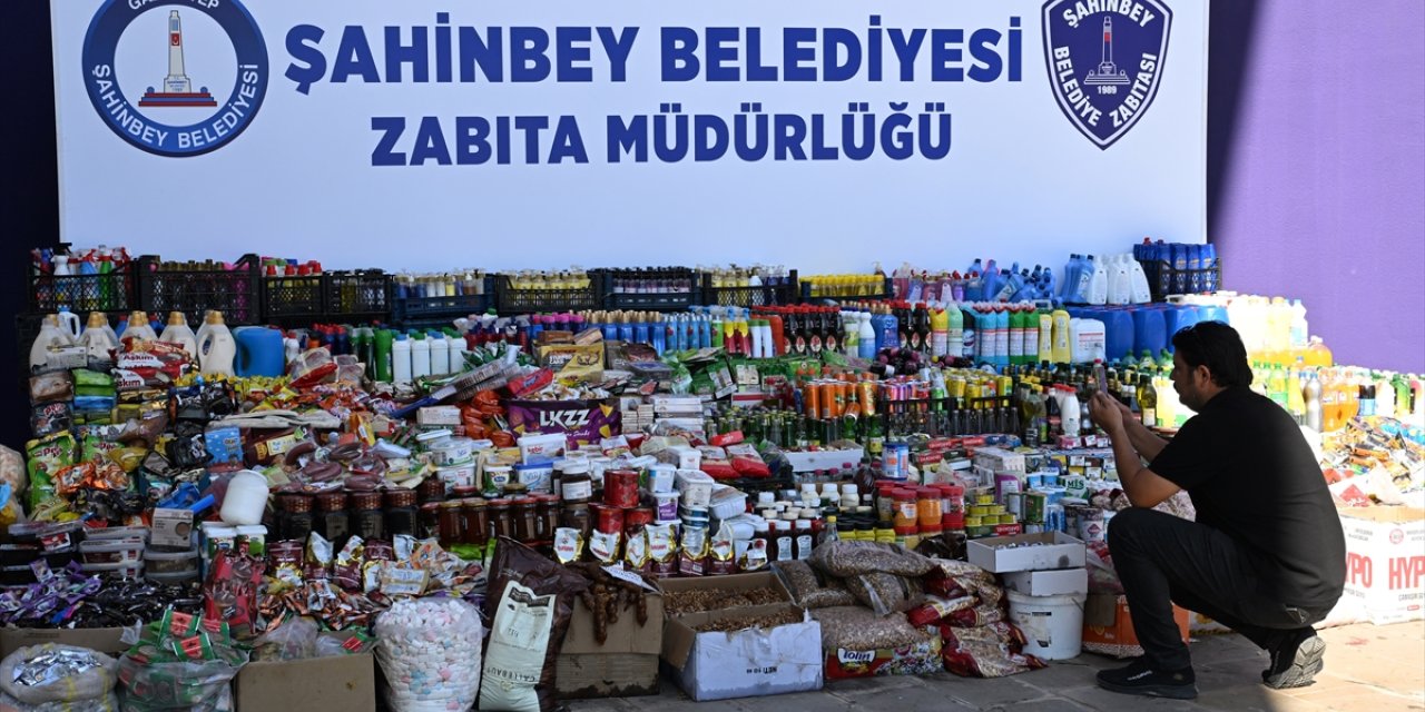 Şahinbey'de 1 haftada son kullanma tarihi geçen 30 bin 82 ürün ele geçirildi