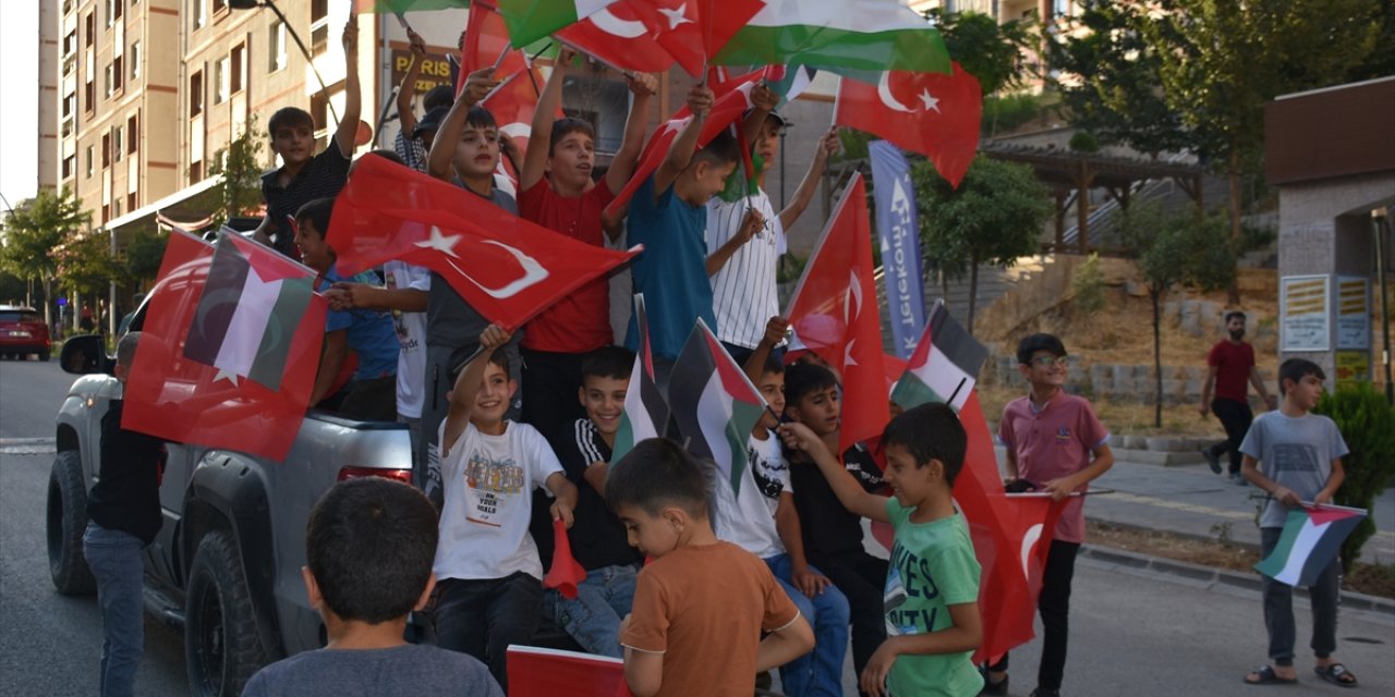 Elazığ, Bingöl, Batman, Şırnak ve Siirt'te Heniyye suikastı protesto edildi