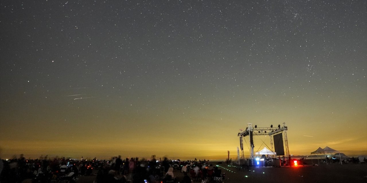 Karacabey sahilinde "Perseid meteor yağmuru" izlendi