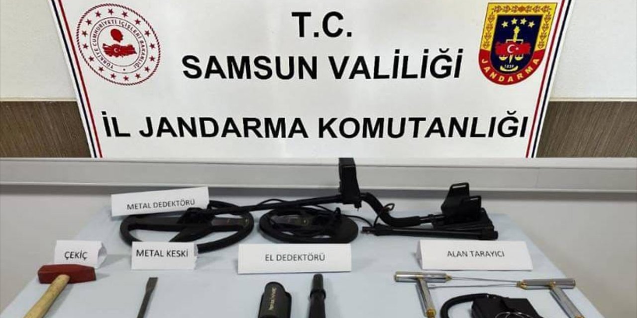 Samsun’da kaçak kazı yapan 3 kişi suçüstü yakalandı