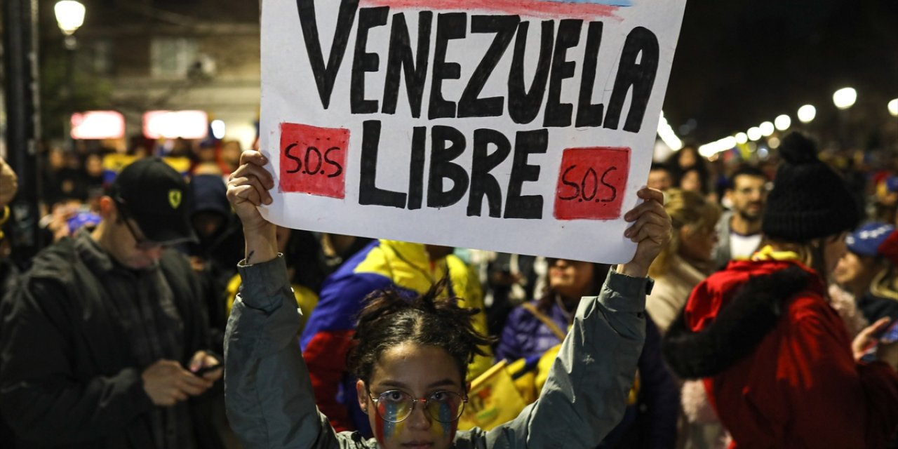 Venezuelalı göçmenler, Maduro'nun seçilmesini protesto etti