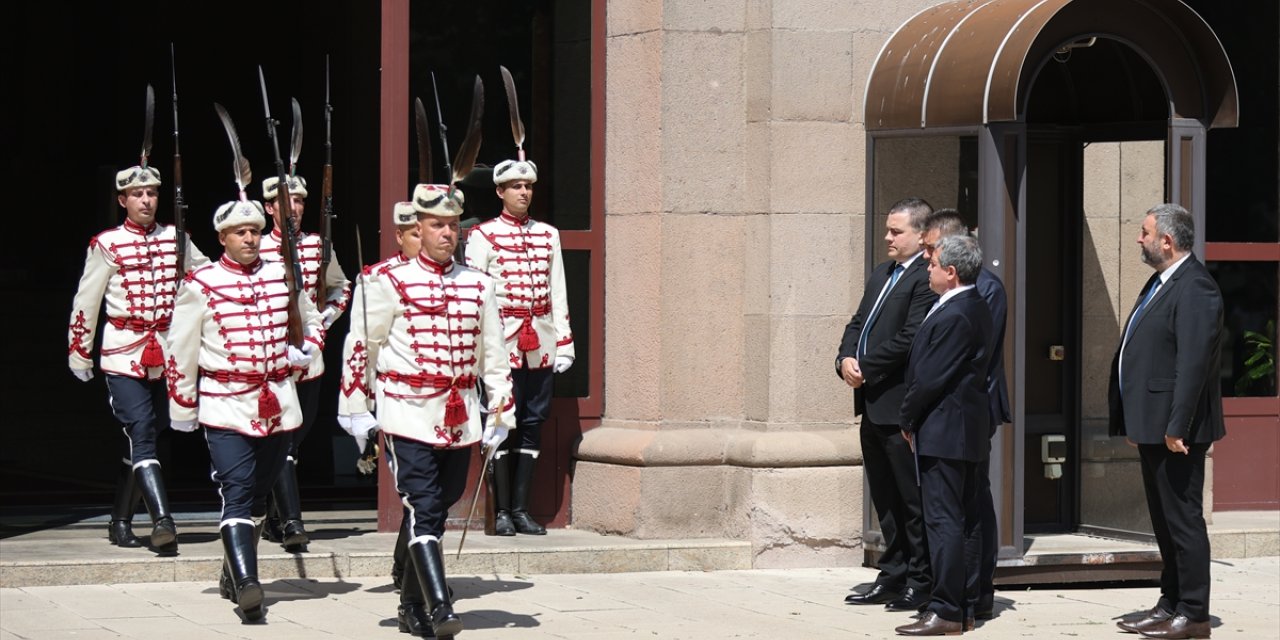 Hükümetin kurulamadığı Bulgaristan'da halk, 3 yılda yedinci kez seçime gidecek