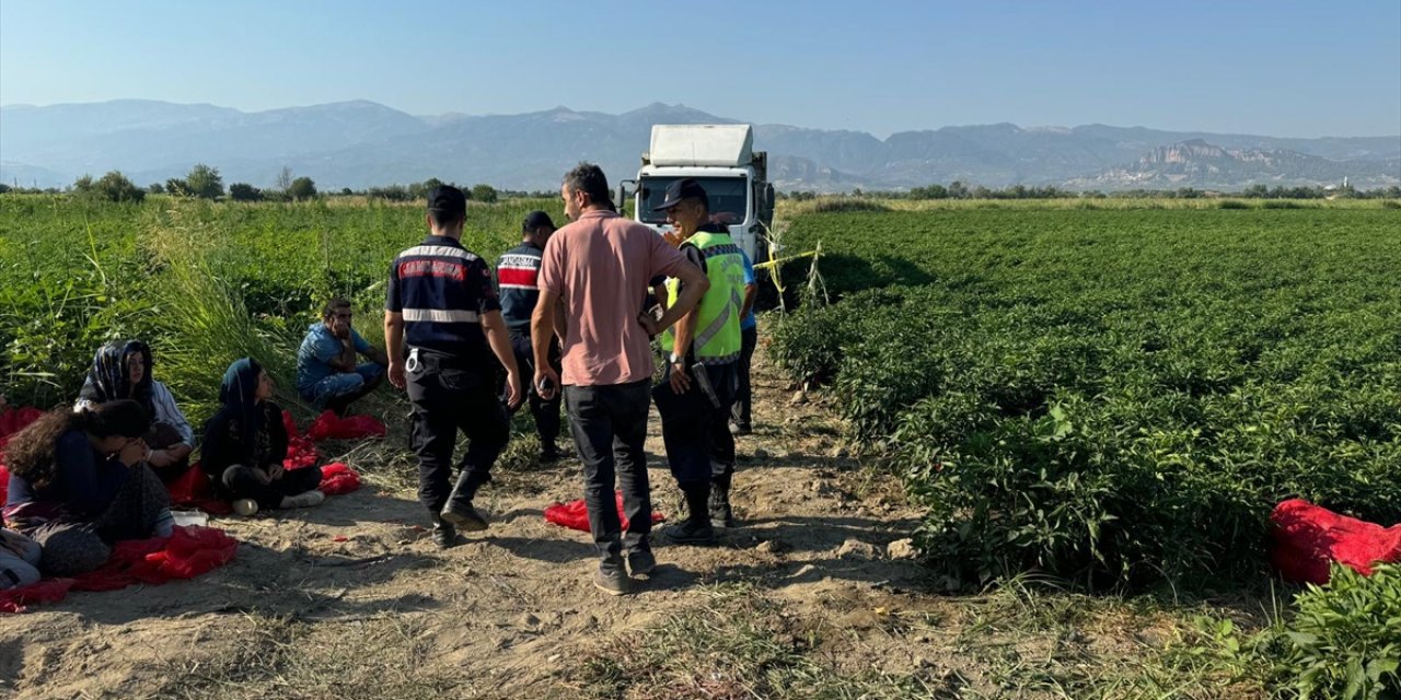 Manisa'da kamyonun altında kalan çocuğun ölmesi üzerine yakınları sürücüyü tabancayla vurdu