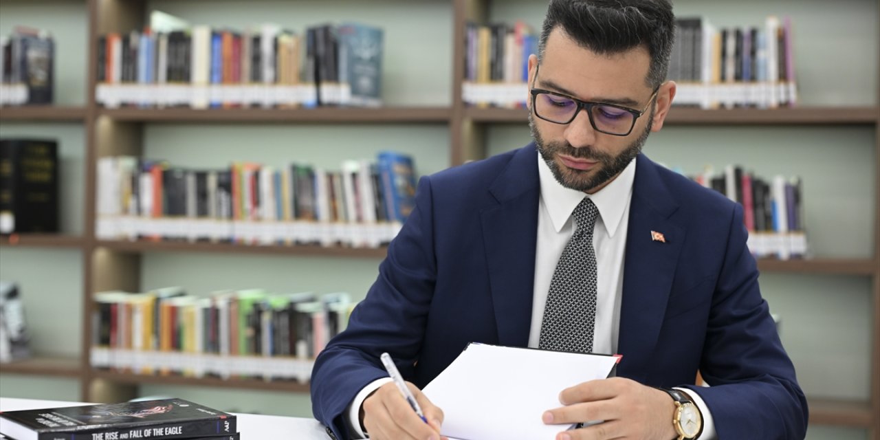 İletişim Başkan Yardımcısı Doç. Dr. Özdemir: "Yeniden kurgulanmış küresel bir sisteme ihtiyaç var"