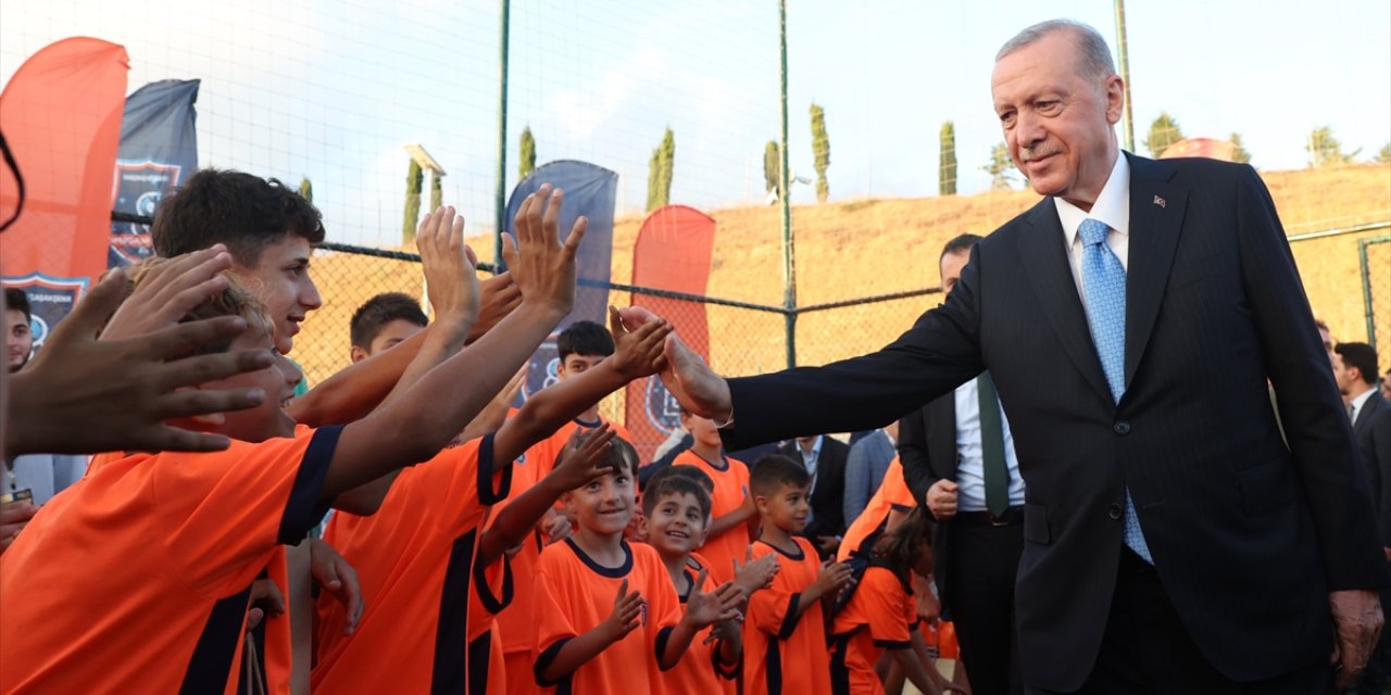 Cumhurbaşkanı Erdoğan, Başakşehir Futbol Akademisi ve Kupa Meydanı'nın açılışında konuştu: (1)