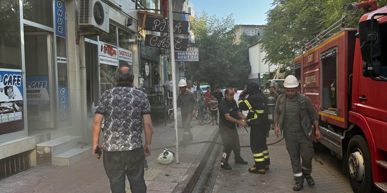 Siirt'te bir iş yerinde çıkan yangın söndürüldü