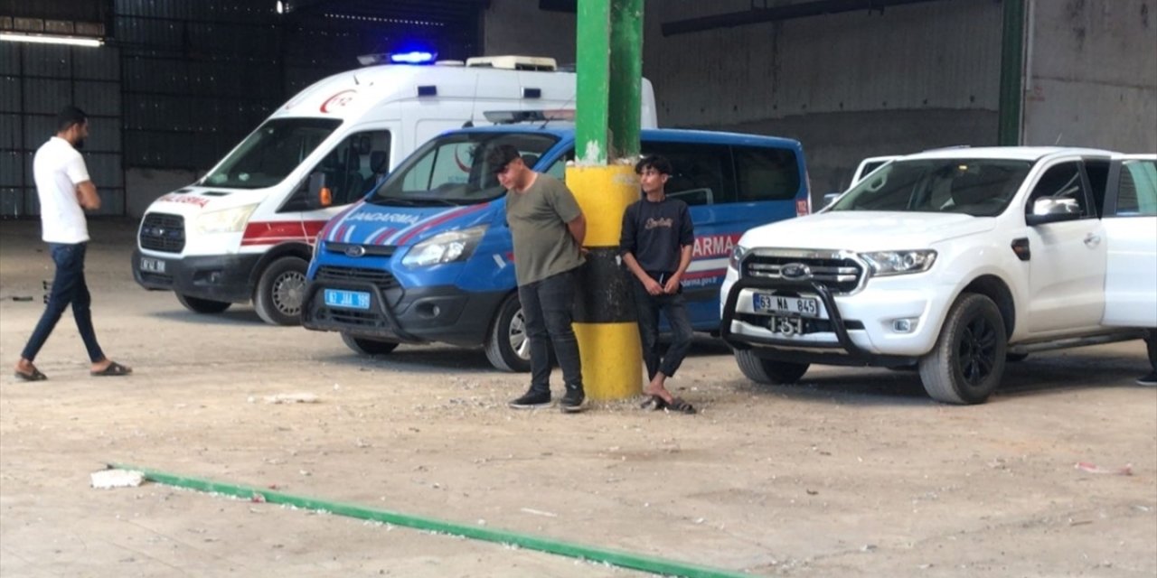 Şanlıurfa'da fabrikanın çatısından düşen işçi öldü