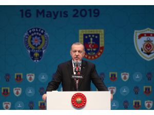 Cumhurbaşkanı Erdoğan, iç güvenlik birimleriyle iftarda buluştu