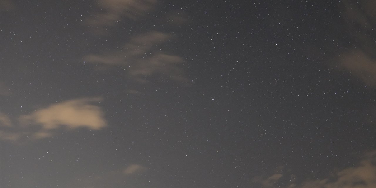 Meke Krater Gölü'nde Perseid meteor yağmuru