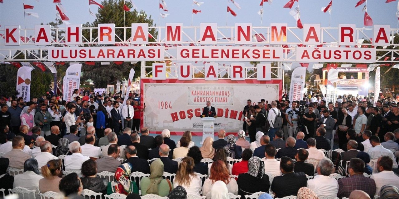 Uluslararası Kahramanmaraş Geleneksel Ağustos Fuarı'nı 3 günde 150 bin kişi ziyaret etti