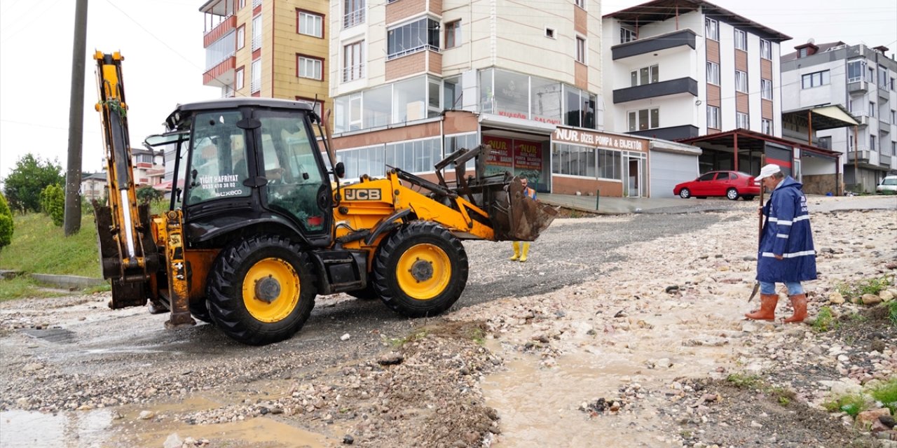 Ordu'nun Fatsa ilçesinde şiddetli yağış hasara neden oldu