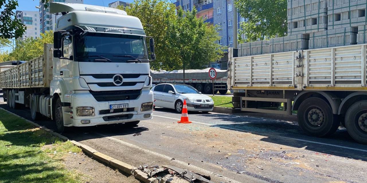 Şanlıurfa'da zincirleme trafik kazasında 3 kişi yaralandı