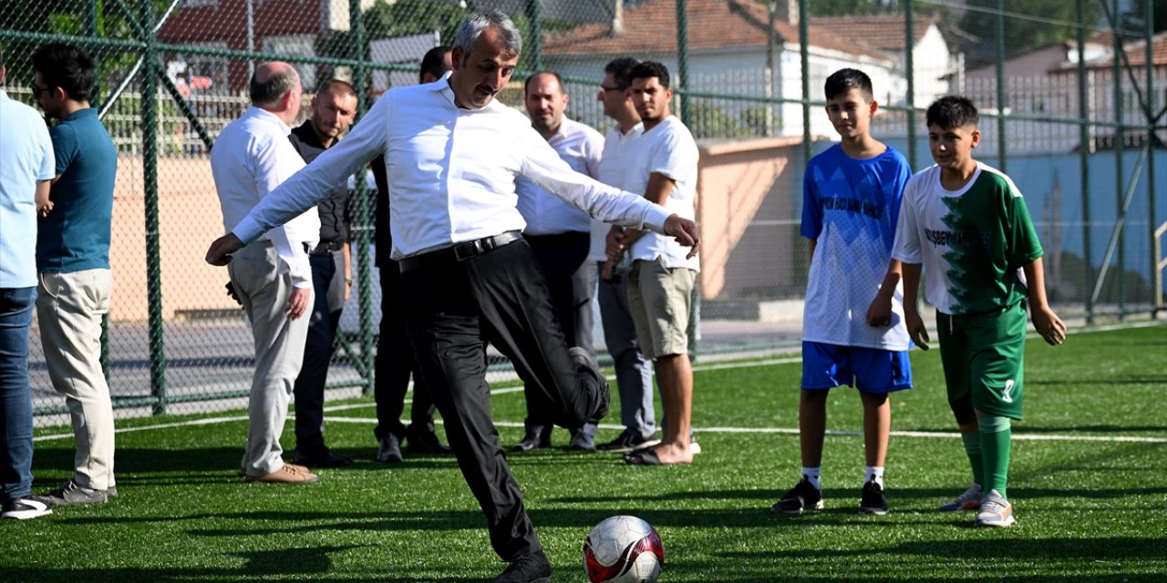 Edirne'de öğrenciler, "Yaz Mahalle Ligi" ile sporla buluştu