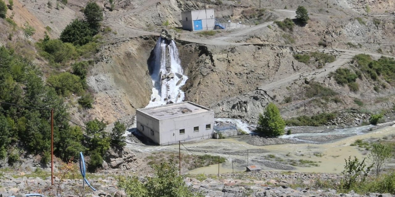 Amasya'da HES alanında heyelan