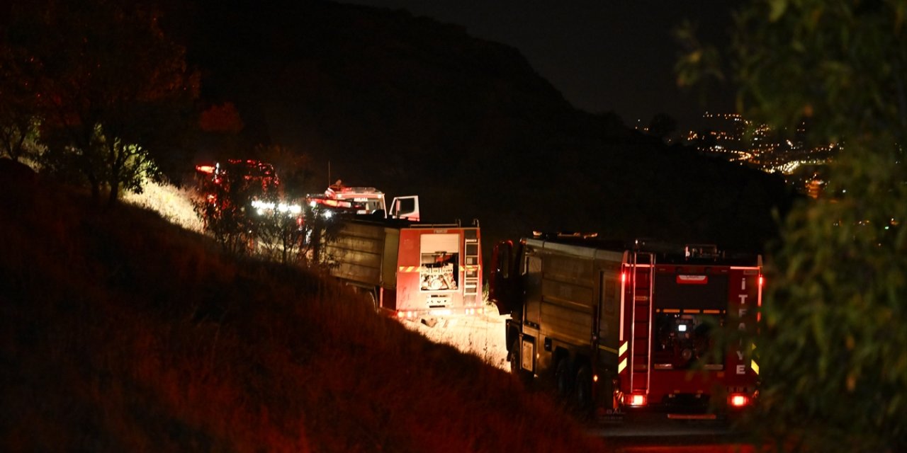 Ankara'da dağlık alanda çıkan yangın söndürüldü