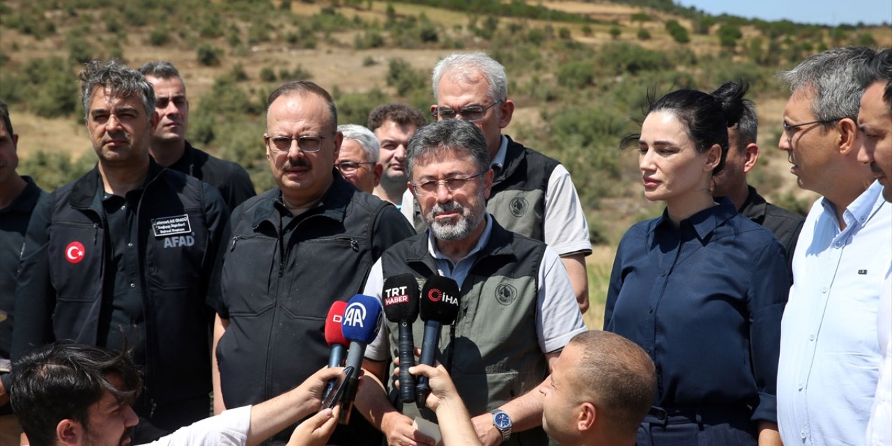 Tarım ve Orman Bakanı Yumaklı, Aydın'da orman yangınlarına ilişkin açıklama yaptı: