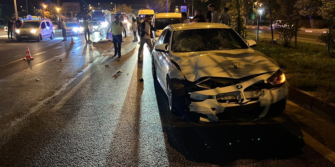 Kütahya'da otomobilin çarptığı iki kız kardeş öldü