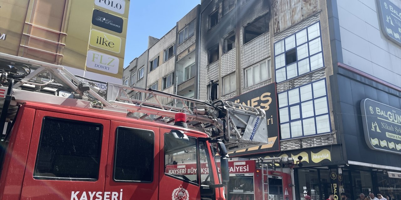 Kayseri'de atölyede çıkan yangın hasara yol açtı