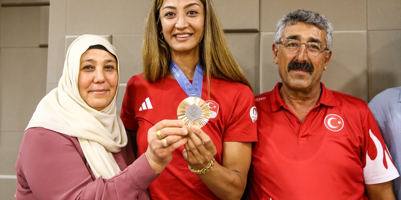 Milli tekvandocu Nafia, kariyerini olimpiyat altınıyla tamamlamayı istiyor: