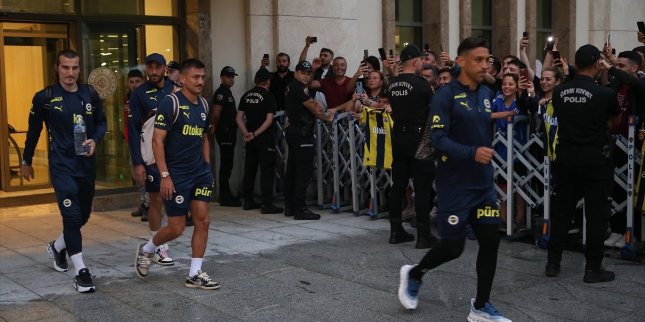 Fenerbahçe, Çaykur Rizespor karşılaşması için Rize'ye geldi