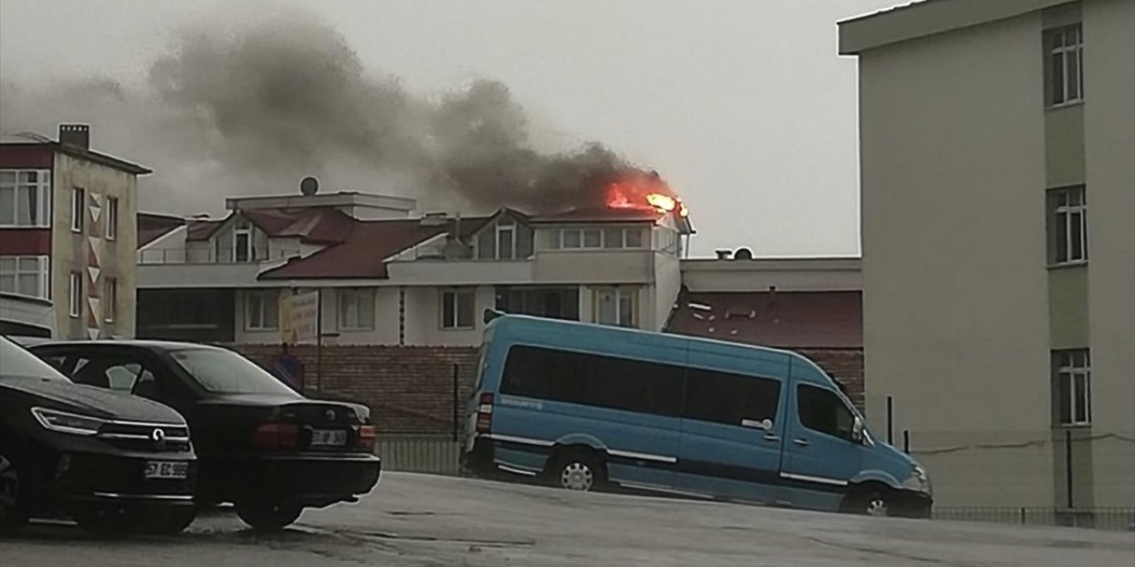 Sinop'ta olumsuz hava koşulları etkili oldu