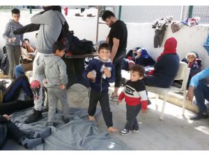 Balıkesir'de 30 düzensiz göçmen yakalandı